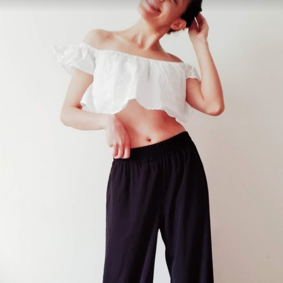 Black Wide Leg Pants Small - Elastic waist - Picture 5 of 6